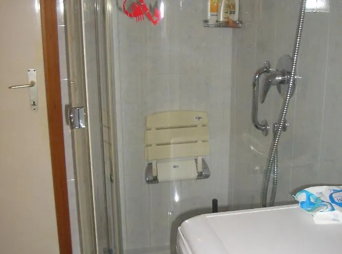 בית אירוח Mitte *